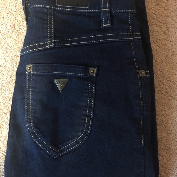 GUESS FLARED JEANS - Picture 4 of 4